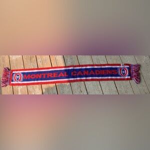 NHL. Unisex. Montreal Canadiens Logoed Scarf.
